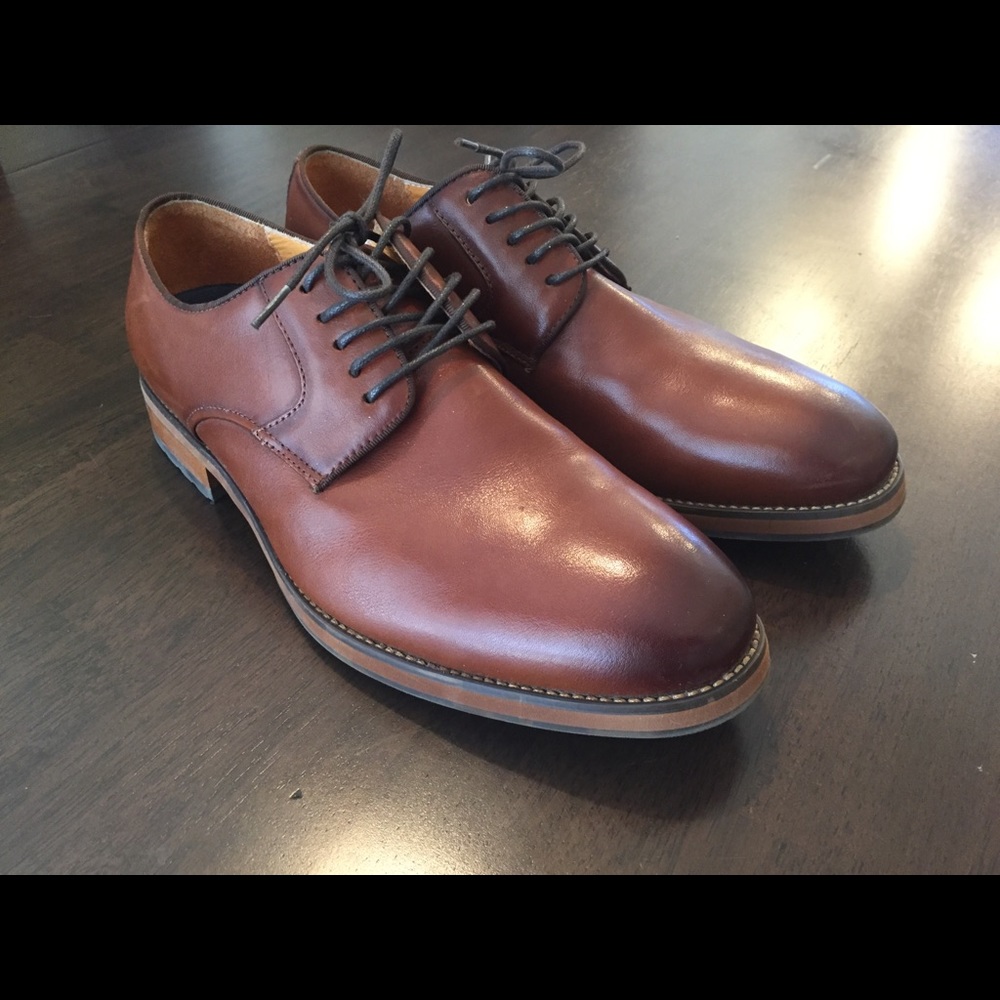 Florsheim Dress Shoes NWOT